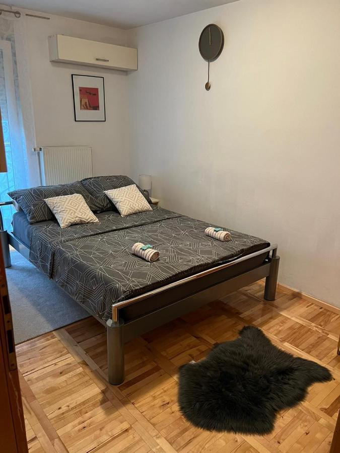 Apartman West - Private Parking Place Zagreb Exterior photo